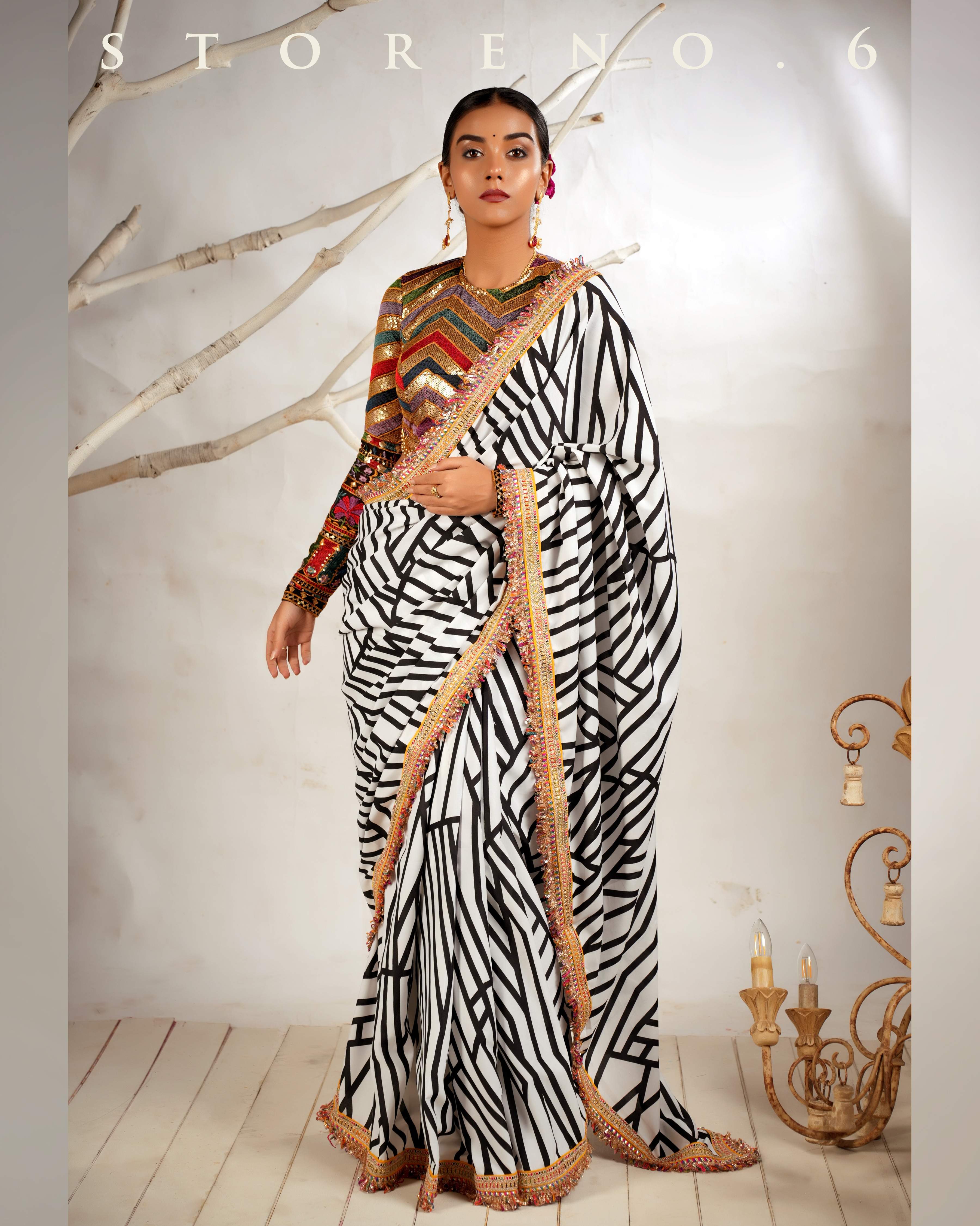 THE WIZARD'S SHOW SAREE WITH BEBAAK SIAH CLASSIC BLOUSE