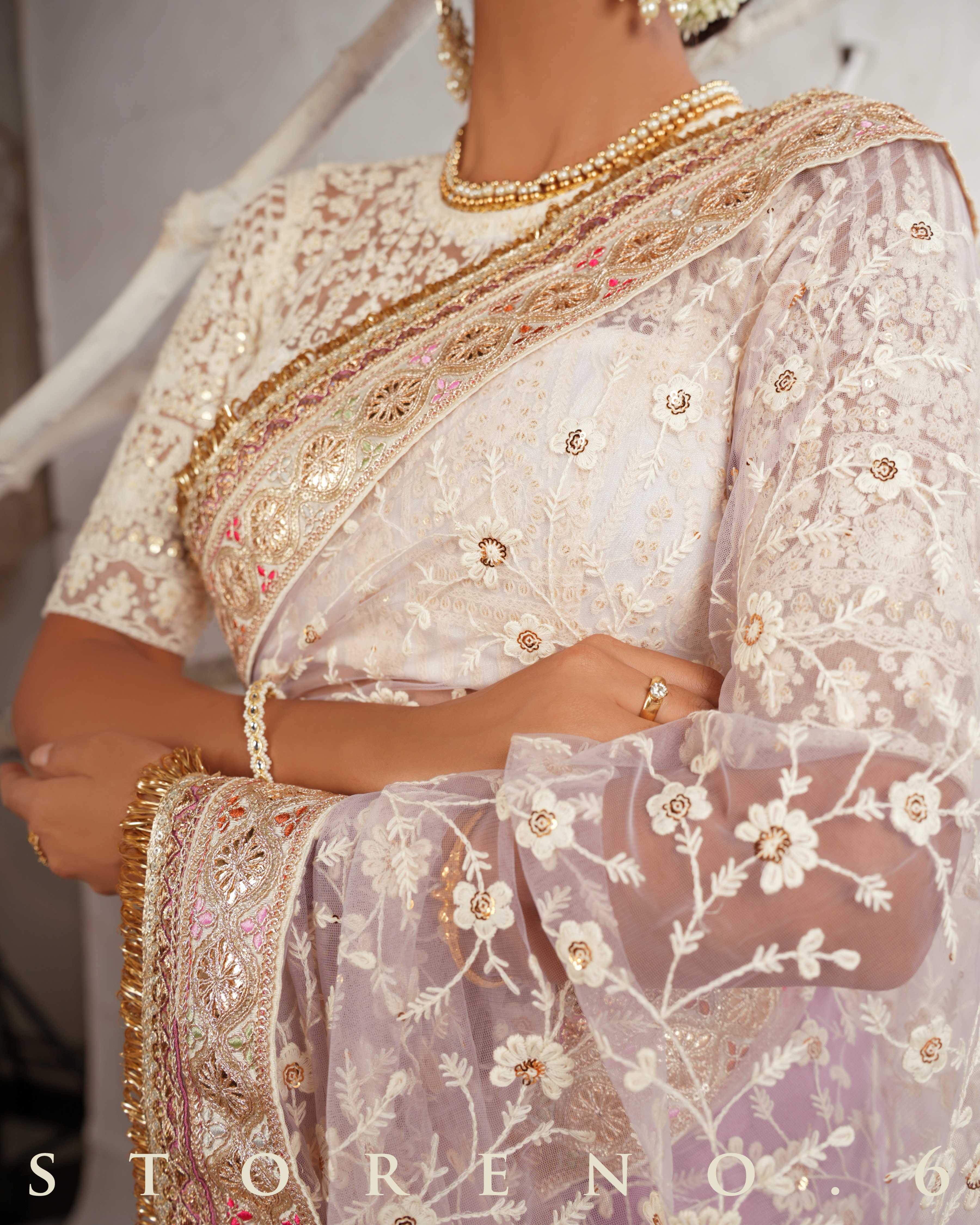 DAISY'S MUSICAL MAUVE SAREE WITH CHAANDNI CLASSIC BLOUSE