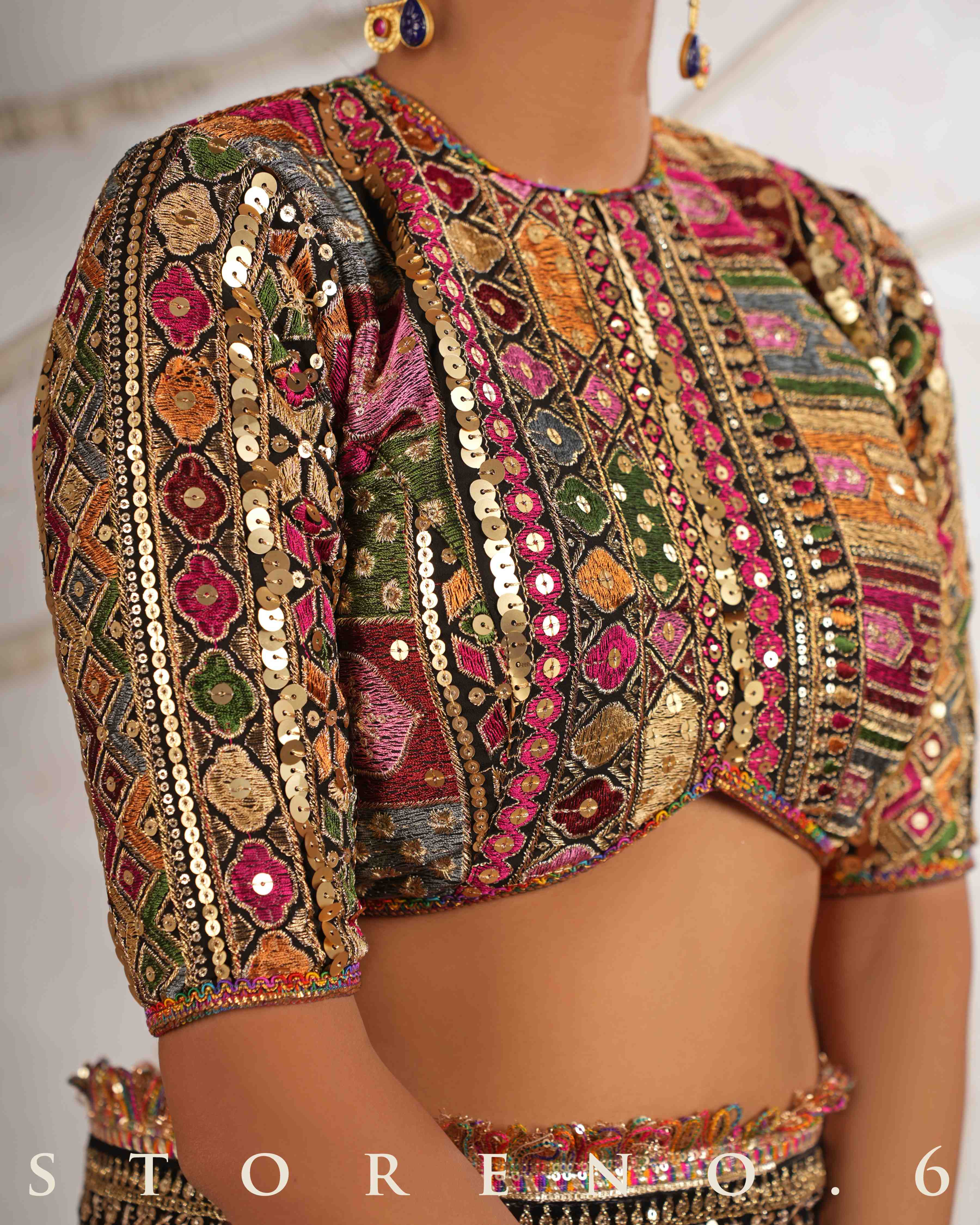 GUL KAARI SIAH CLASSIC BLOUSE