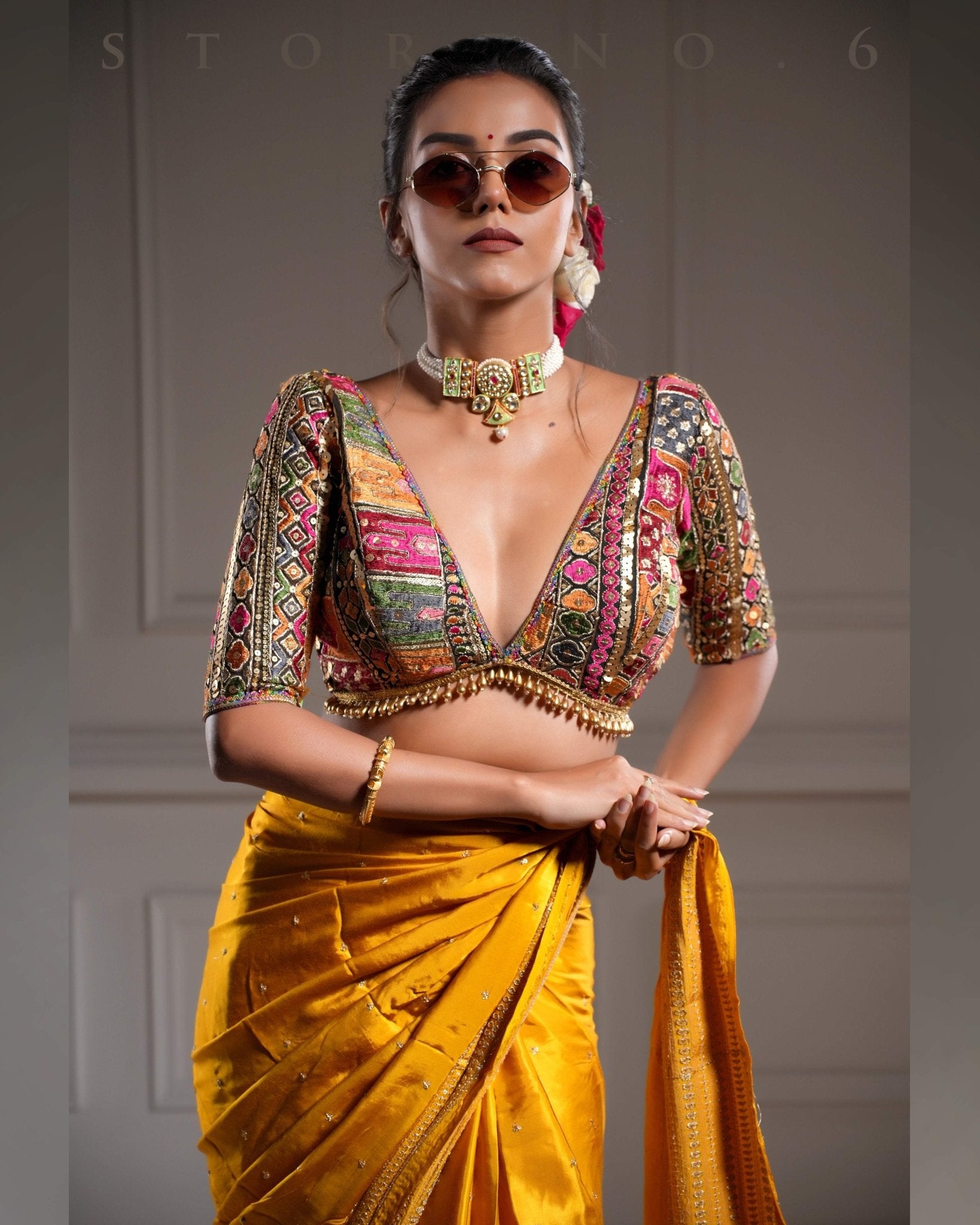 GUL KAARI SIAH PLUNGE BLOUSE