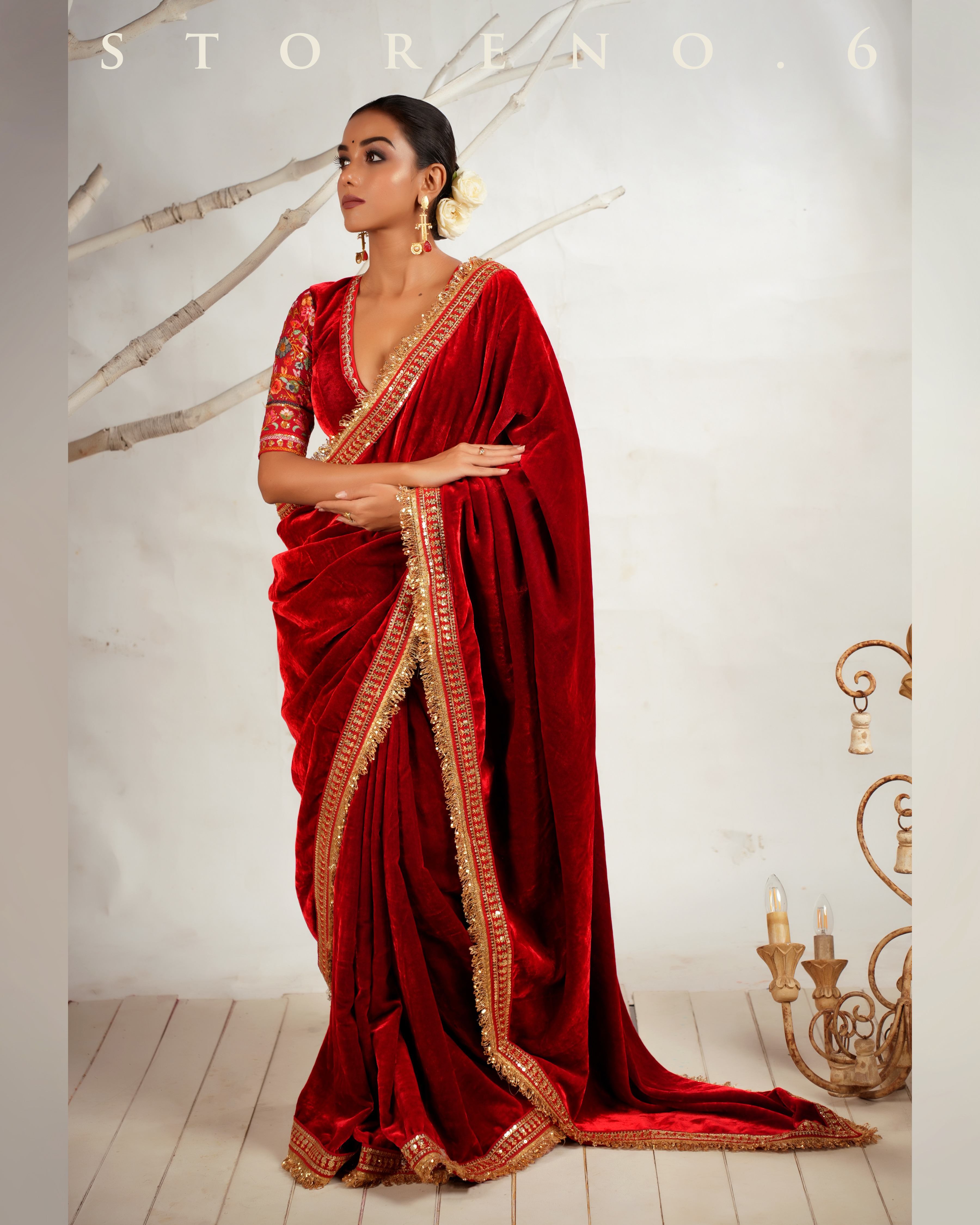 THE CLASSIC CHILLI SAREE WITH SURKH ASHIQUI MELANGE BLOUSE