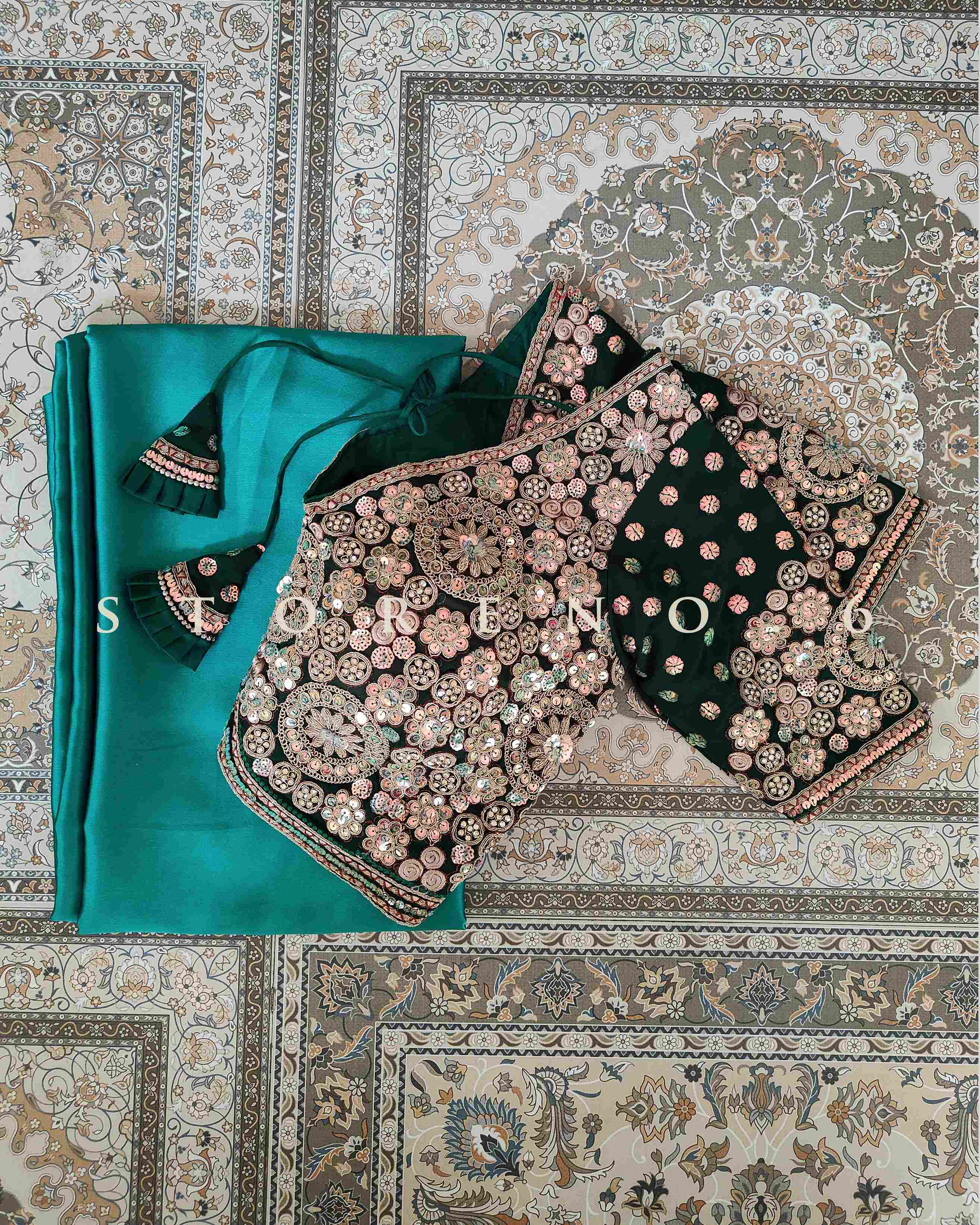 MURA SAREE AND BLOUSE SET