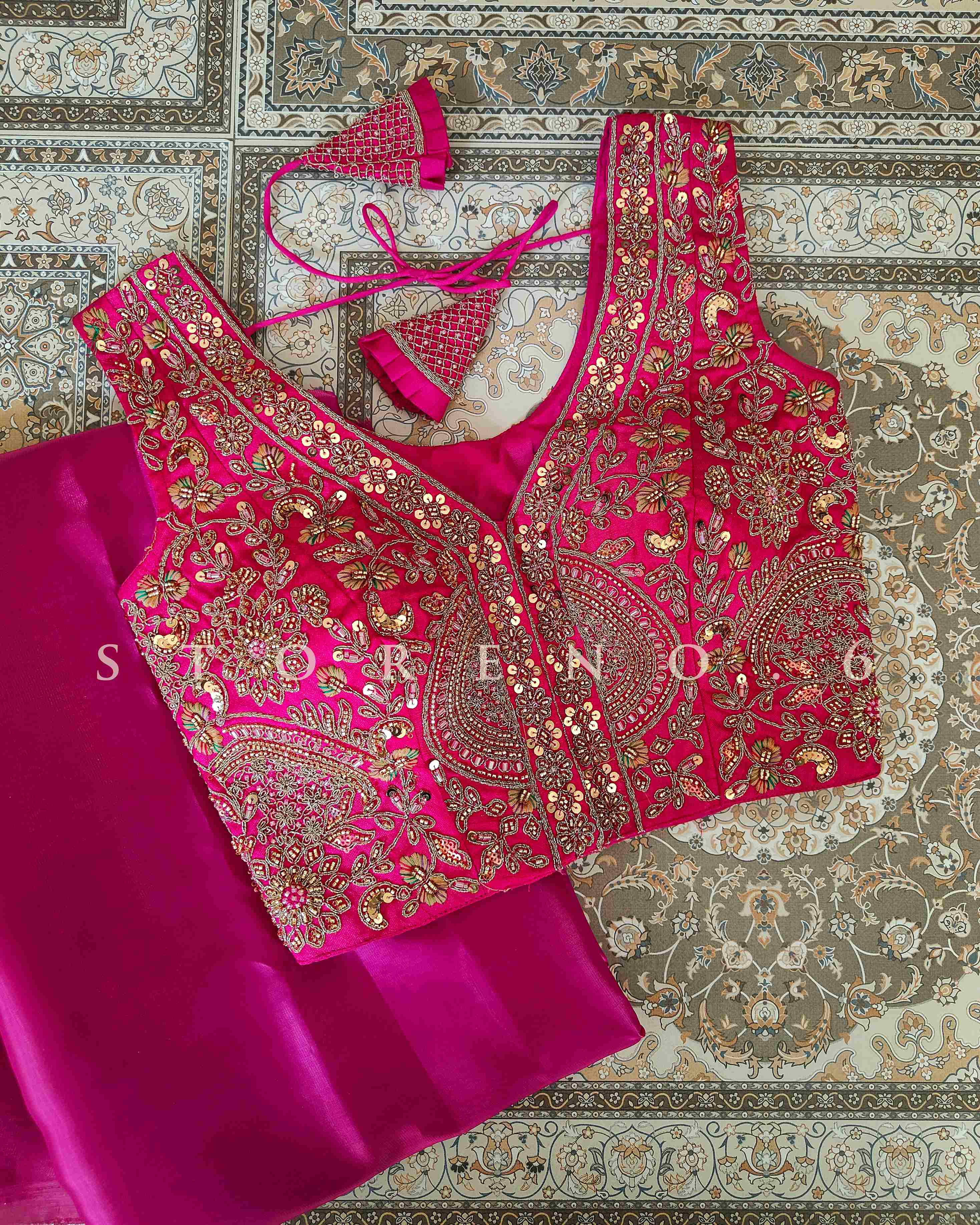 RANI SAREE AND BLOUSE SET