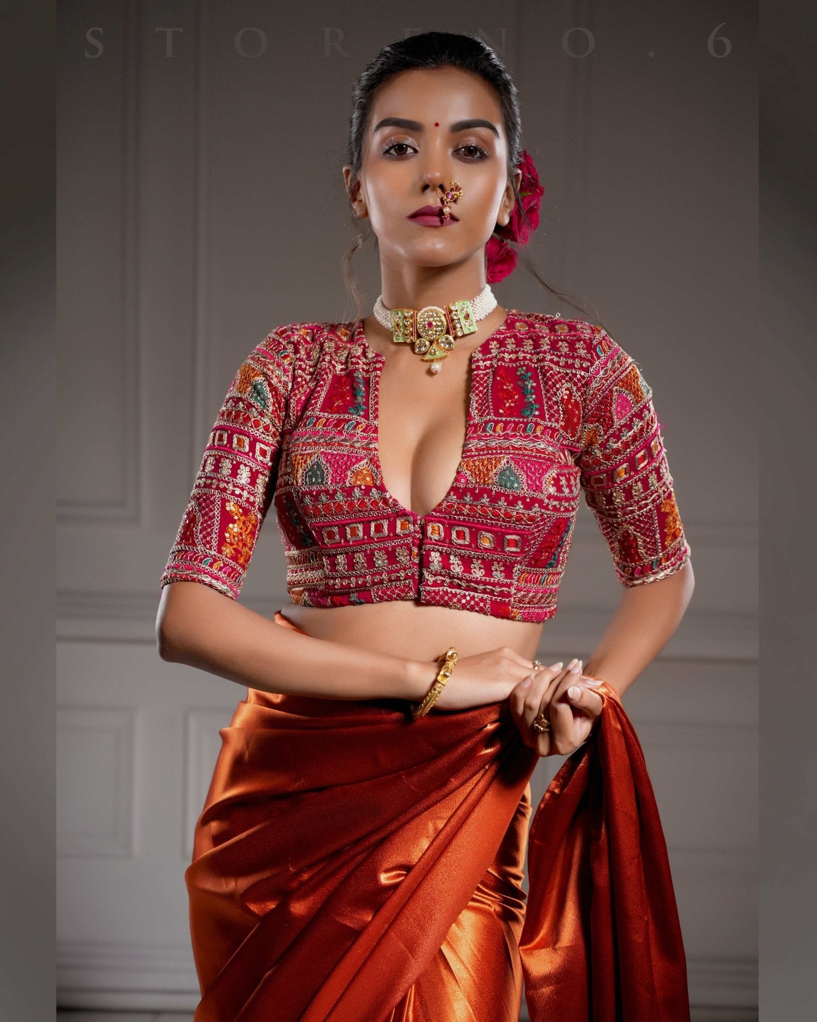 BRONZED COASTLINE SAREE WITH SANGRIA SENSATION BLOUSE