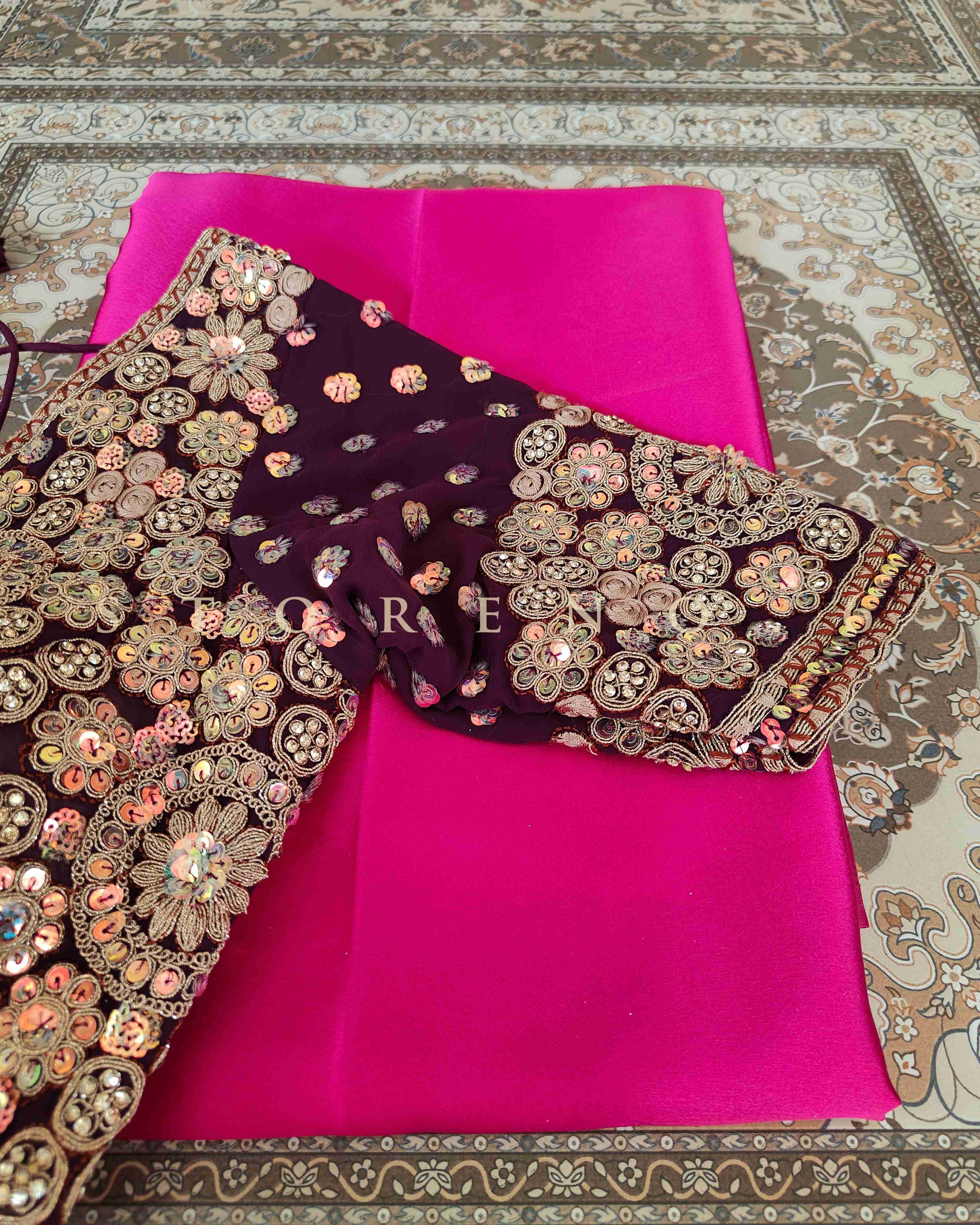 ZARIA SAREE AND BLOUSE SET