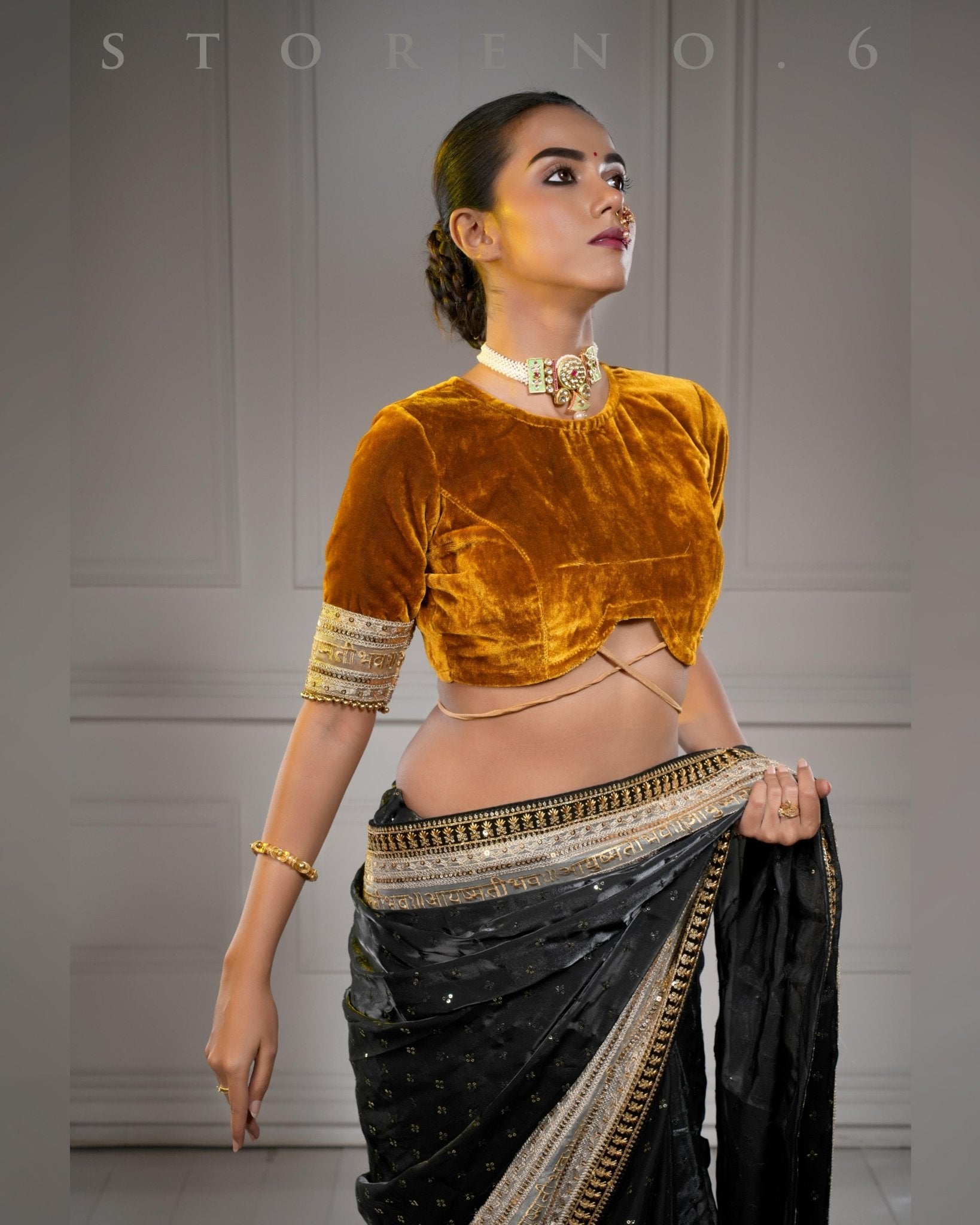 ROYAL RAVEN QUEEN SAREE WITH ZARD SUNEHRA  BLOUSE