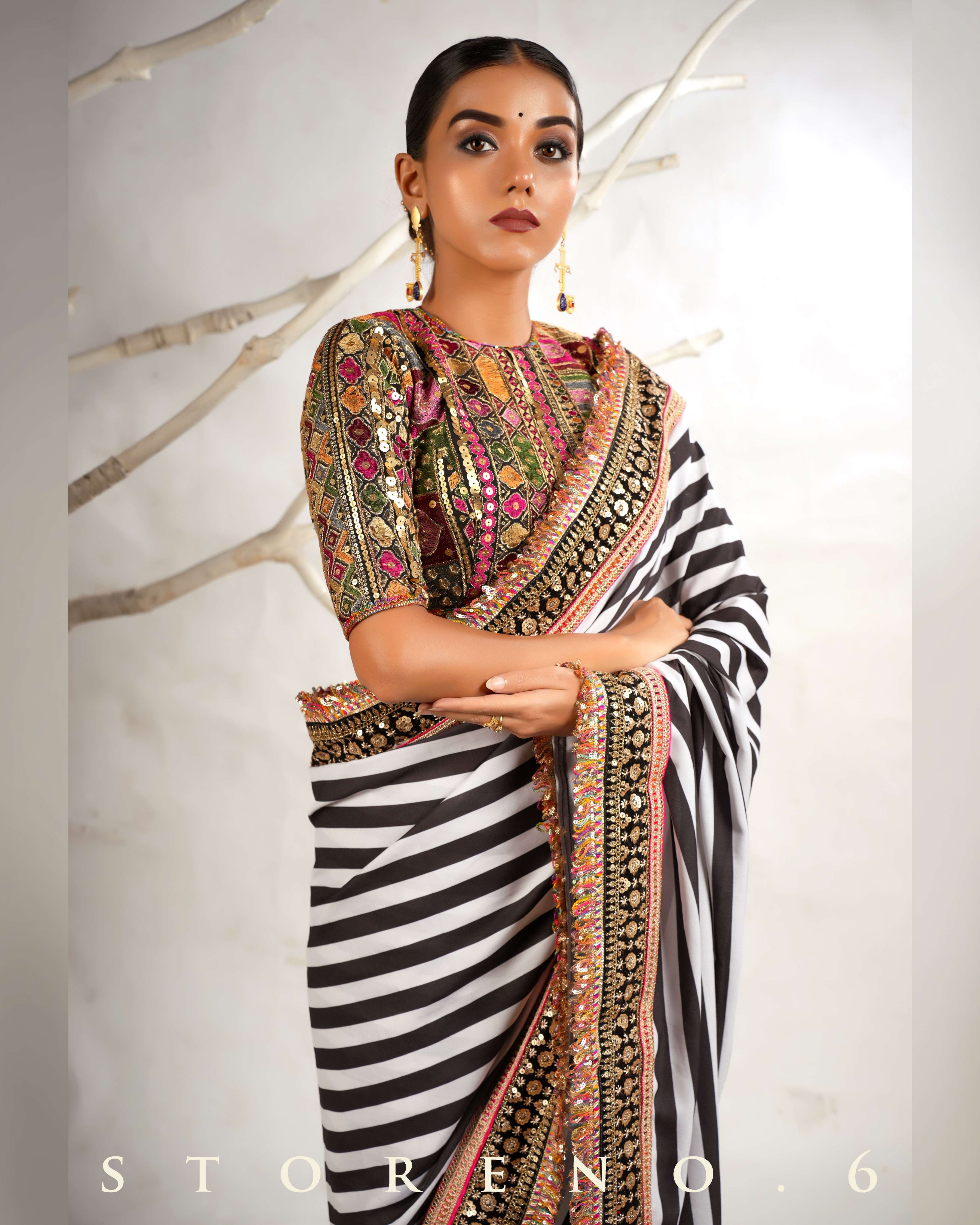 THE DIVINE STRIPE SHOW SAREE WITH GUL KAARI SIAH CLASSIC BLOUSE